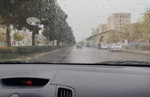 بارش باران پاییزی در فردیس