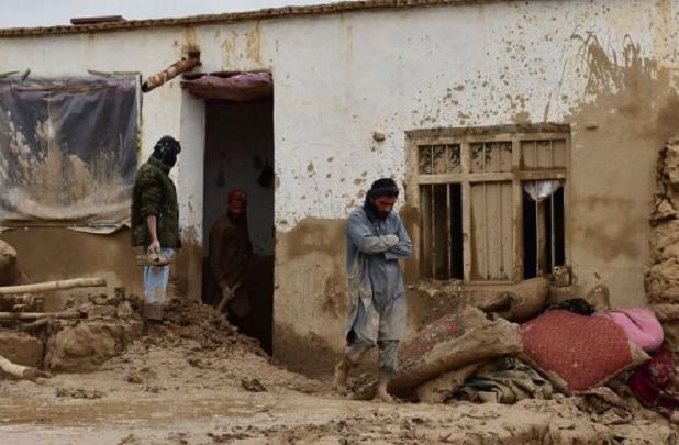 سیل ناگهانی در شرق افغانستان جان ۲ نفر را گرفت