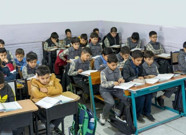 نرخ بازماندگی از تحصیل در استان کرمان از حالت عادی خارج شده است