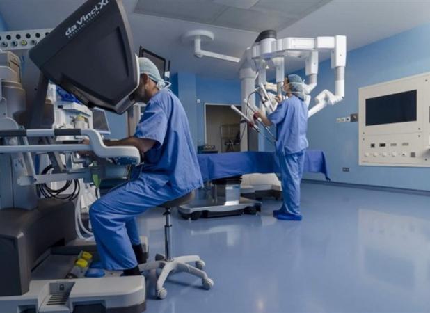 ربات جراح یک زن آمریکایی را کشت/ شکایت همسر زن از شرکت سازنده