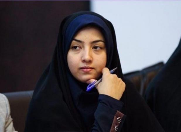 عرضه خودرو در بورس، فرصتی برای شفافیت و سرمایه‌گذاری در تولید