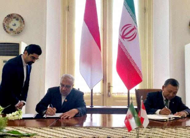 امضا اسناد همکاری ایران و اندونزی درحوزه‌ نفت و گاز
