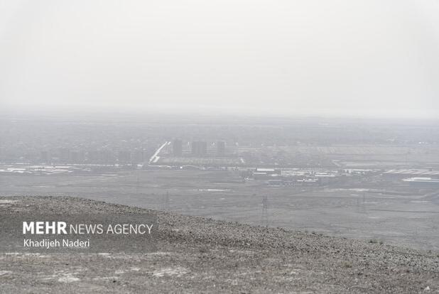 تداوم وضعیت قرمز هوای اصفهان؛ ۳ منطقه بسیار آلوده است