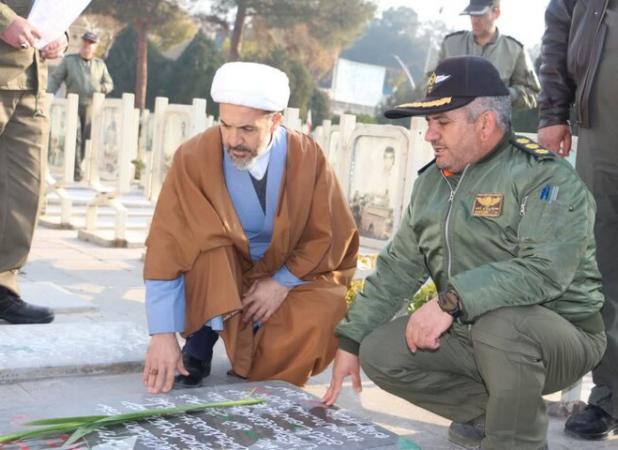 تجدیدمیثاق فرمانده وکارکنان پایگاه چهارم هوانیروز ارتش باشهدای اصفهان