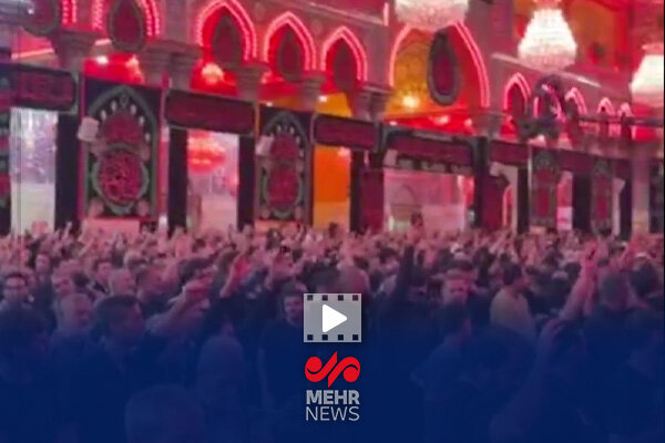 طنین شعار «ابالفضل علمدار، خامنه‌ای نگهدار» در حرم سیدالشهدا(ع)