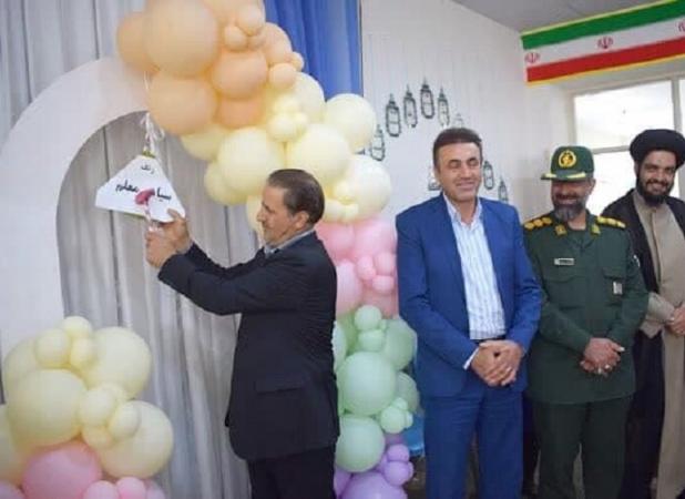 زنگ «سپاس معلم» در مدارس شهرستان بهاباد نواخته شد
