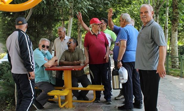 مستمری بازنشستگان در 3 سال‌ 90 درصد حقوق کارکنان متناظر می‌شود