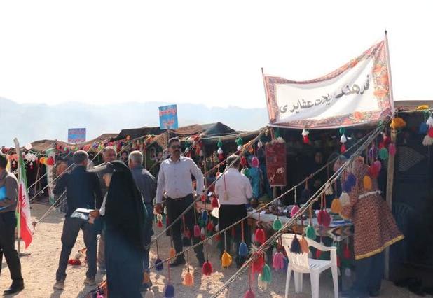 جشنواره همبستگی اقوام در خرامه برگزار شد