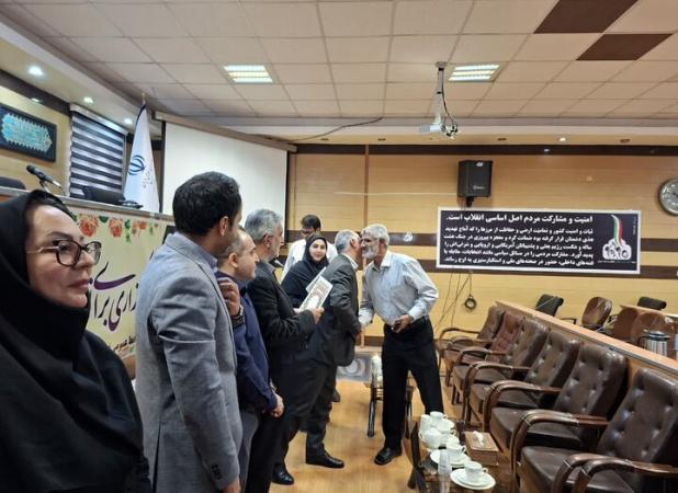 نشست هم اندیشی سمن‌های گرمسار برگزار شد