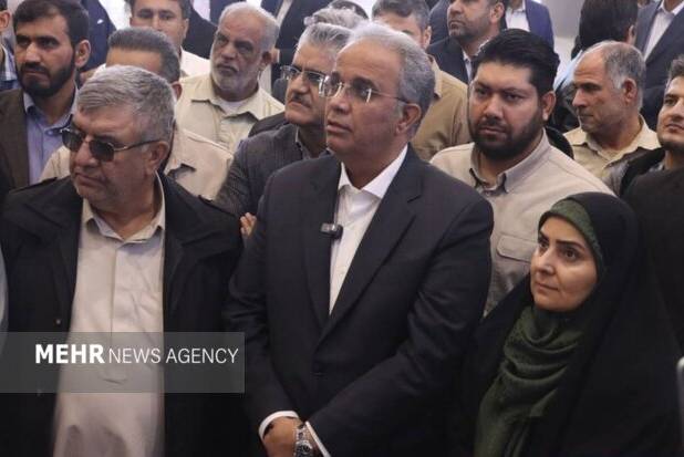 بازدید وزیر راه و شهرسازی از کریدور شرق به غرب سیستان و بلوچستان