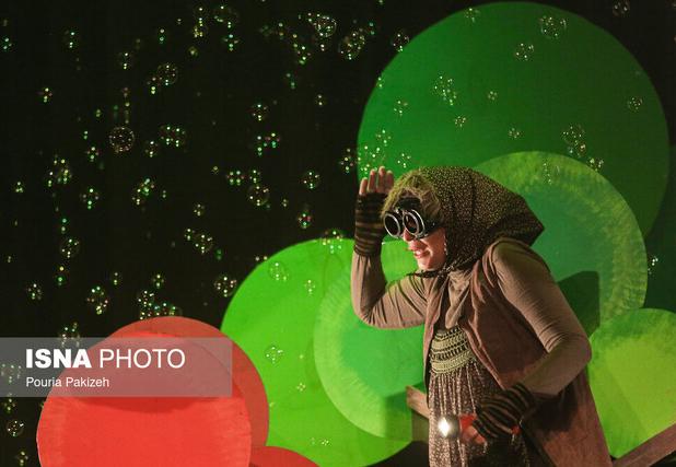 اجرای ۱۱ نمایش در دومین روز جشنواره تئاتر کودک و نوجوان همدان 