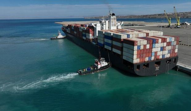 فرماندار: اولویت دولت توسعه پایدار سواحل مکران و اشتغال‌زایی در چابهار است