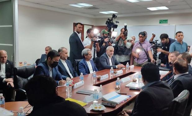 بازدید امیرعبداللهیان از پالایشگاه «رویای آرمانی سیمون بولیوار» نیکاراگوئه