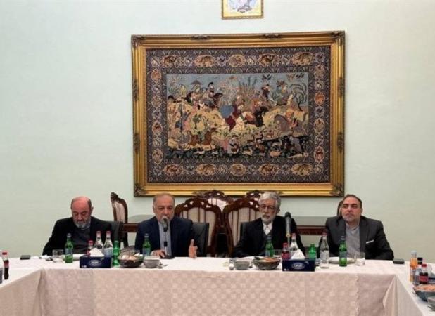 دیدار حدادعادل با نخبگان زبان در ارمنستان