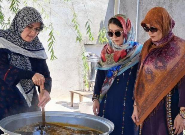 جشن وحدت بانوان کارآفرین و فعال اجتماعی شیعه و سنی تربت‌جام 