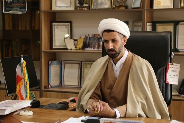 کیانی: ارتش نهادی الهی و مردمی در ساختار دفاعی کشور است