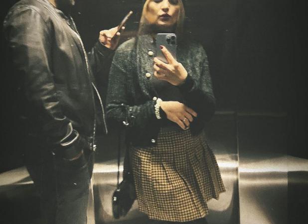 سلفی خانوادگی بیتای سریال آوای باران در آسانسور