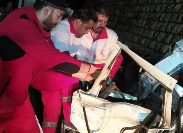 تصادف مرگبار اتوبوس و پژو در محور آشخانه به جنگل گلستان سه کشته داشت