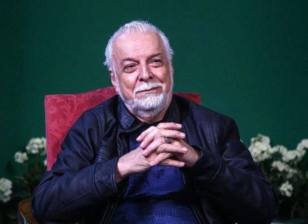 قاب صمیمیِ دو اسطوره، بهروز وثوقی در آغوش چنگیز جلیلوند