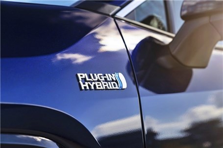 پلاگین هیبریدی‌ها یک چهارم بازار را تصرف کردند