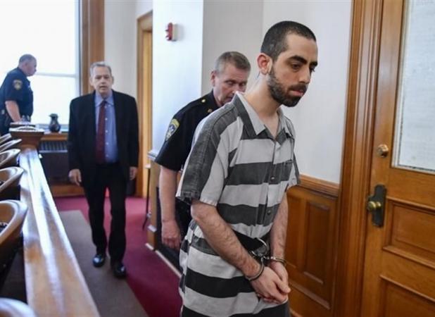 ضارب سلمان رشدی به ۲۵ سال حبس محکوم شد