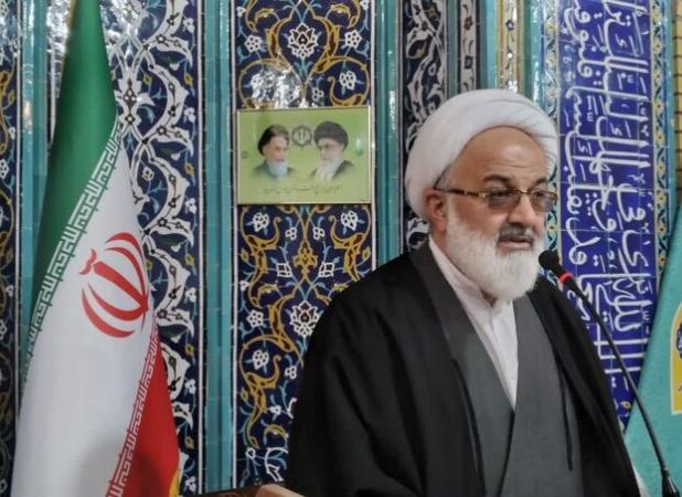 امام جمعه آرادان: «مرگ بر آمریکا» شعار استراتژیک نظام است