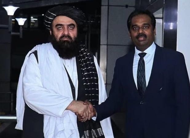 هندوستان تایمز: برای وزیر خارجه طالبان در هند، تشریفات کامل دیپلماتیک برگزار شد
