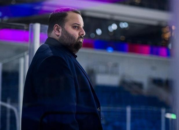 حسن‌زاده: تلاش کردیم تا فاصله خود را با دنیا کم کنیم