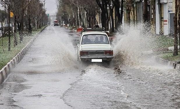 تداوم بارش ها در نوار شمالی، گرد و غبار در جنوب 