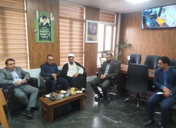 مرادی: مردم ایلام ۳۰۰ راس دام برای زکات اهدا کردند