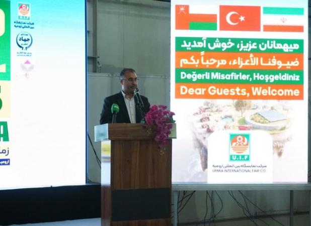 اصغری: دریاچه ارومیه برای حفظ کشاورزی و امنیت غذایی کشور احیا شود