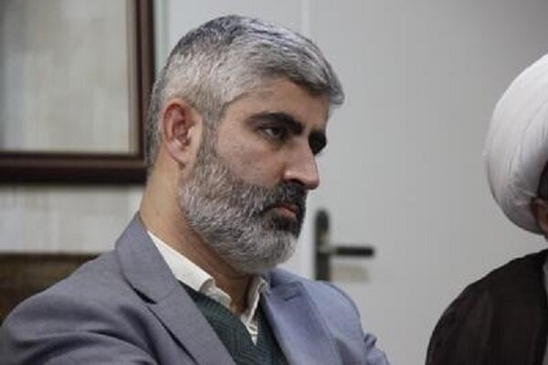 مدیران سیاست‌گذاری زمانی و منطقه‌ای نسبت به شعار سال داشته باشند