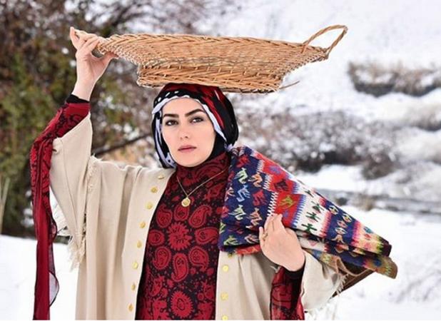 عکس جذاب و هنری بازیگر زیبای سریال «نون خ»