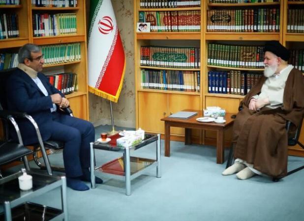 علم الهدی:اولویت کشور معیشت مردم است، نه حواشی فرهنگی