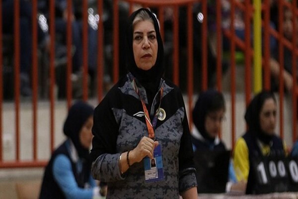 صادقی: سپاهان در نیم فصل دوم متفاوت خواهد بود/ بازیکنان کم تجربه هستند