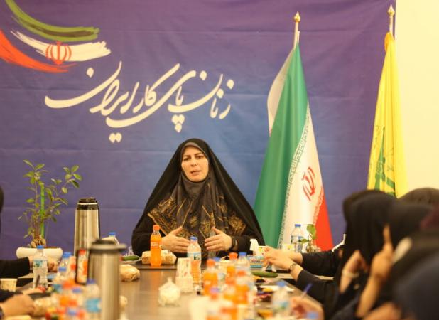 بازخوانی شبکه‌های اجتماعی محلی زنان در تهران