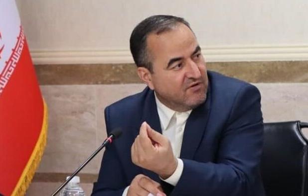 حاج علی بیگی: معضل قدیمی بوی الکل‌سازی ایبک‌آباد بی‌پاسخ مانده است