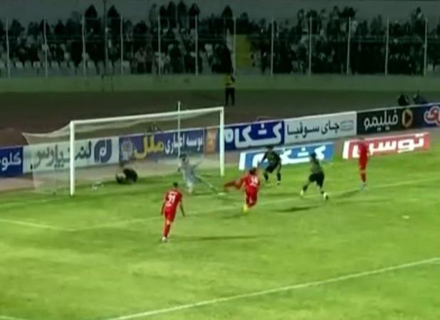 خیبر بعد از نیازمند، به بیرانوند هم لایی زد