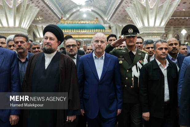 نمایندگان مجلس با آرمان‌های امام خمینی(ره) تجدید میثاق کردند