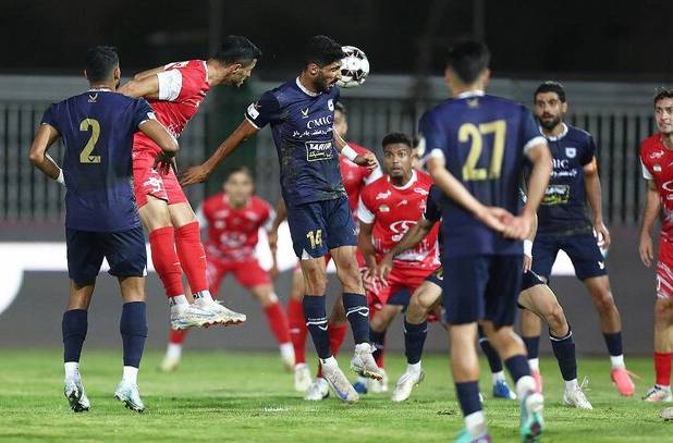 پرسپولیس بیش از حد محتاط بازی می‌کند