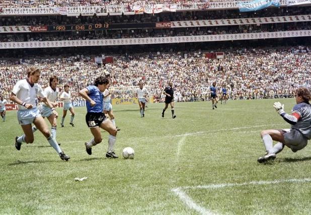 حک‌شدن «گل قرن» مارادونا روی سکه‌های نقره‌ آرژانتین