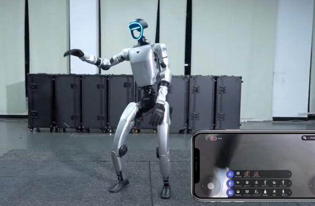 اپ استور روبات‌های انسان نما باز شد