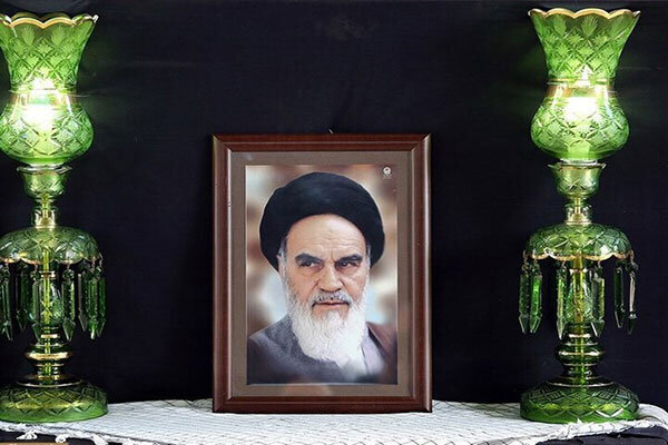 بزرگداشت امام خمینی وظیفه‌ای دینی و انسانی است