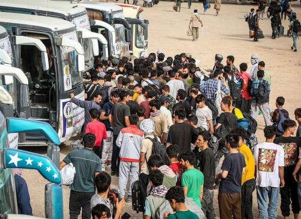 بازگشت بی سابقه مهاجران افغان از ایران