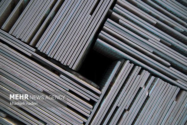 بهبود دکوراسیون داخلی با کاشی شیشه‌ای ضدخش و اسید ایرانی