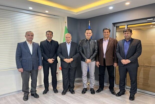 داوران ایرانی حاضر در جام جهانی با تاج دیدار کردند