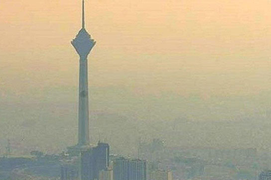 هشدار نارنجی هواشناسی تهران درباره انباشت آلاینده‌ها