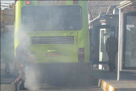 نقش پررنگ کامیون‌ها و اتوبوس‌های فرسوده در آلودگی هوا