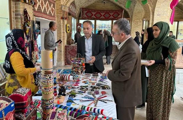 فعالیت ۱۲ هزار صنعتگر دارای مجوز در کردستان