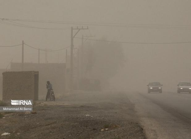 طوفان در استان البرز دردسرساز شد